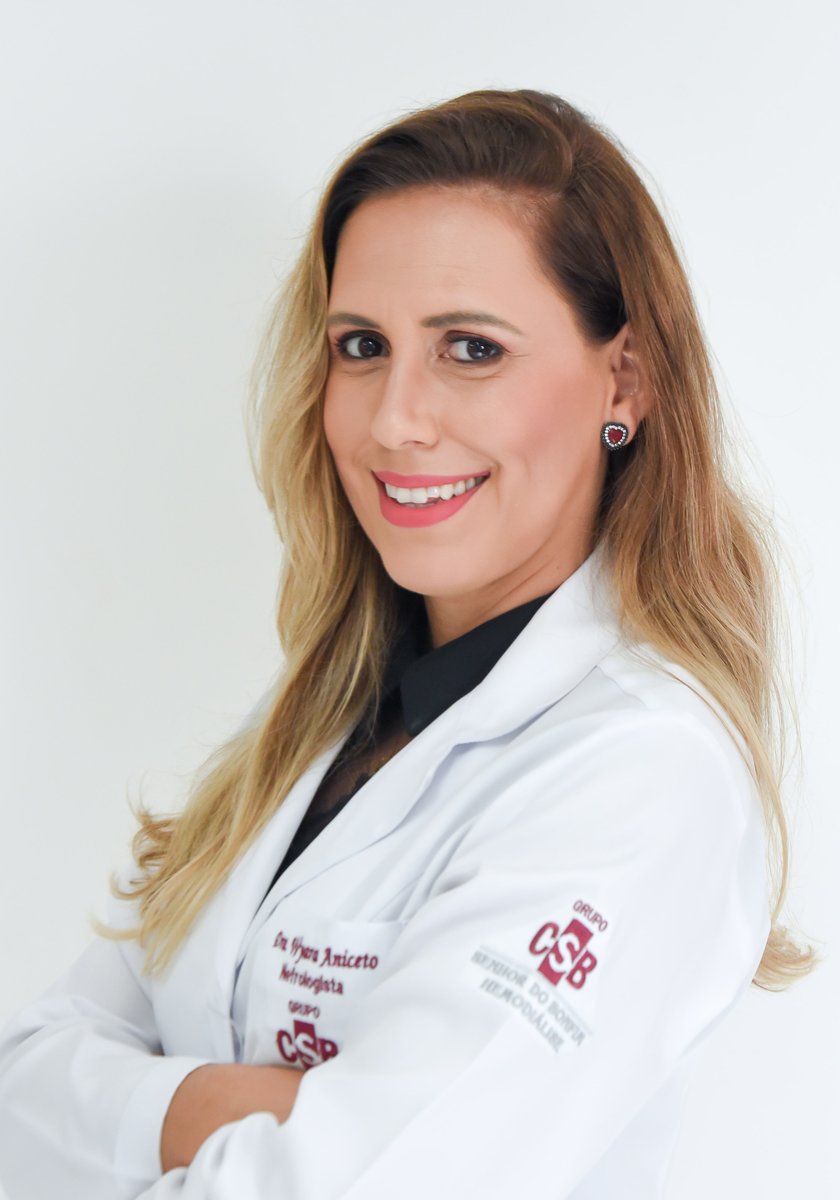 Dra. Wyara Gomes de Aniceto